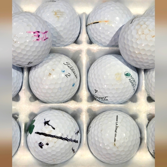 20 Titleist ProV1 white golf balls. Good to Very Good playing condition - Picture 5 of 6